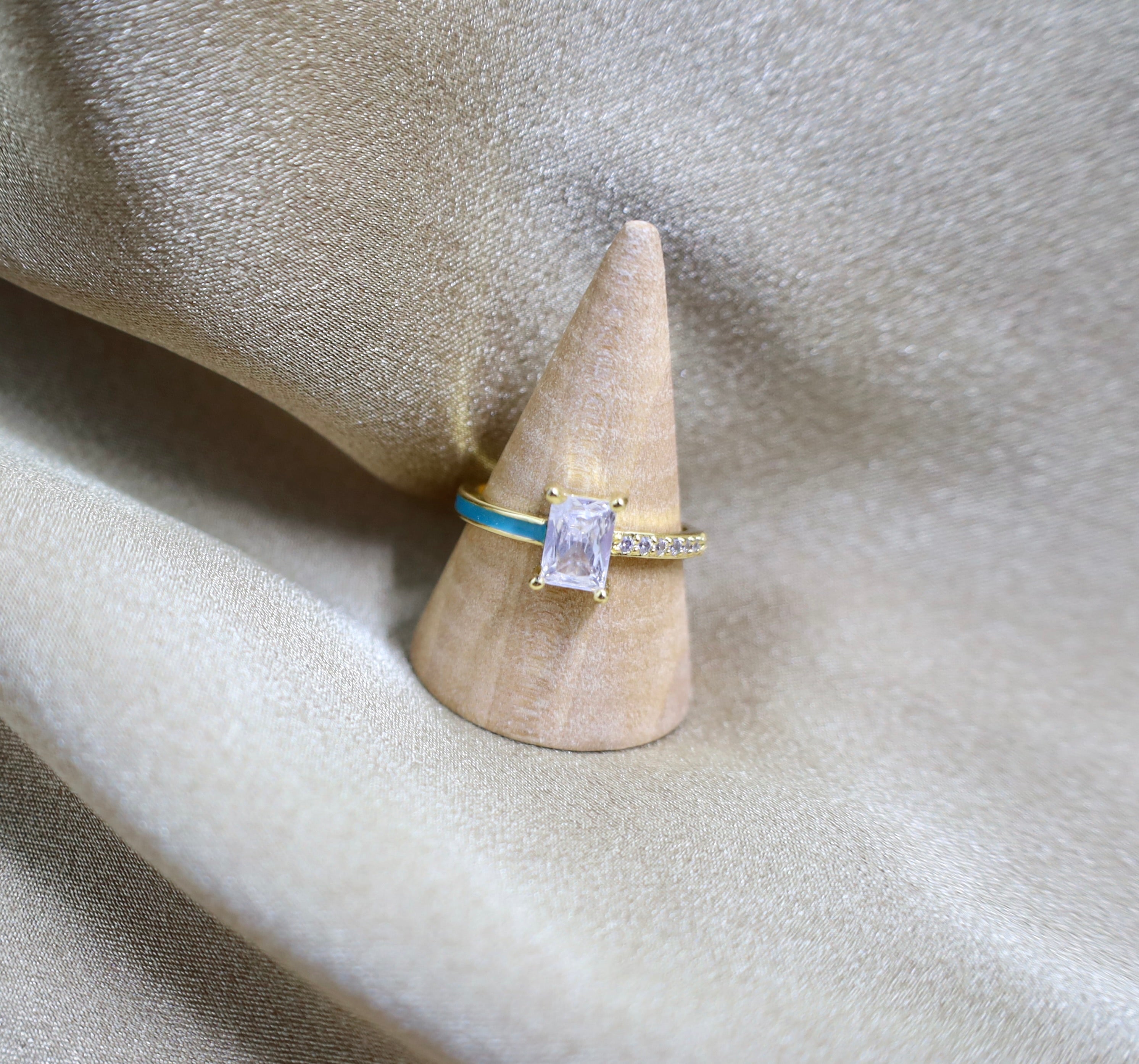 Lilia Adjustable Ring