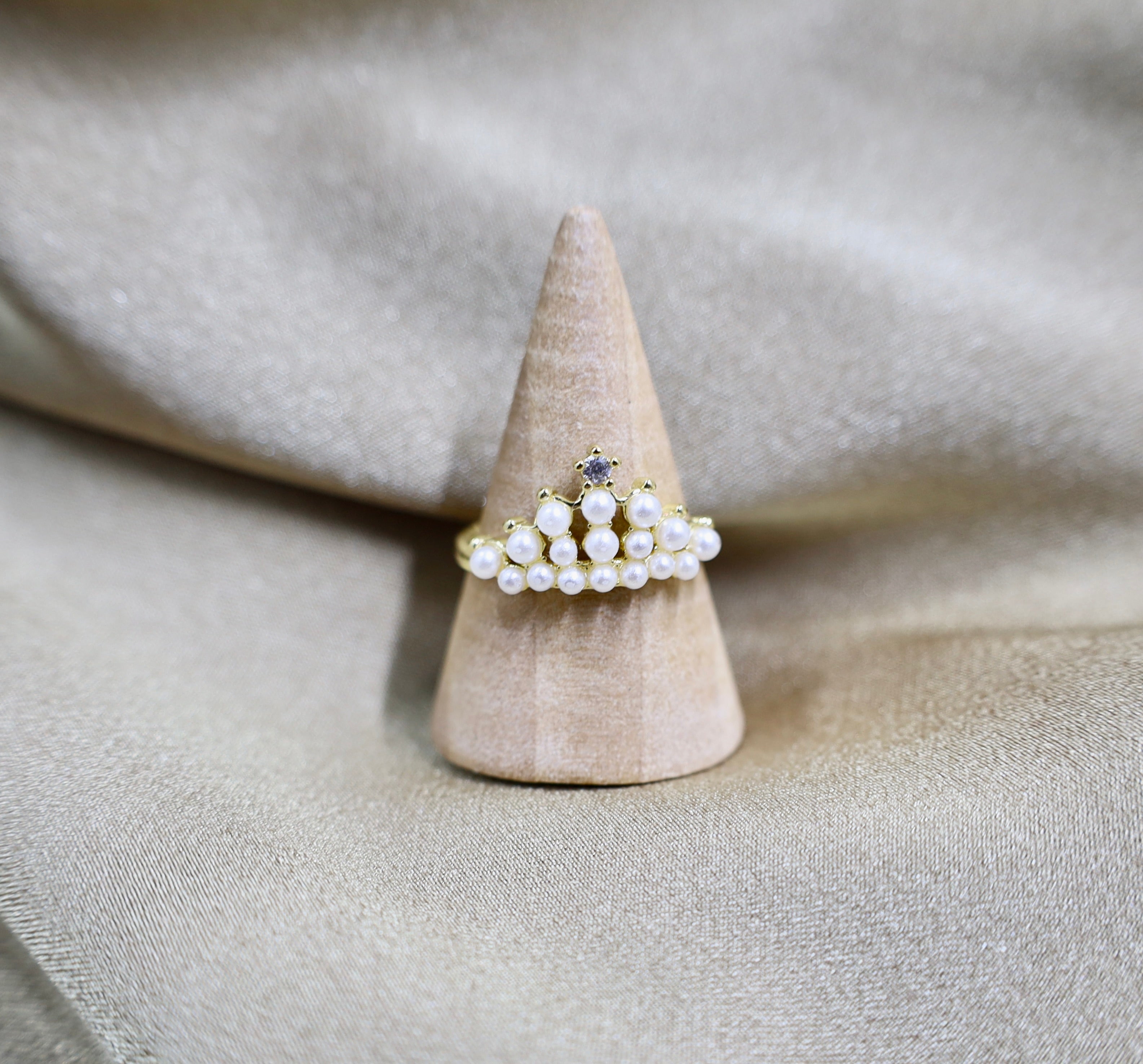 Corona Adjustable Ring