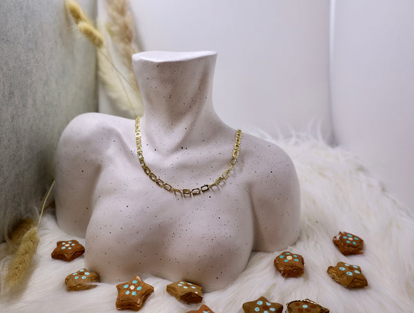 Arlet Necklace